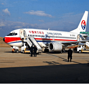 齐齐哈尔三家子航空空运航空快运业稳步发展的原因是什么？
